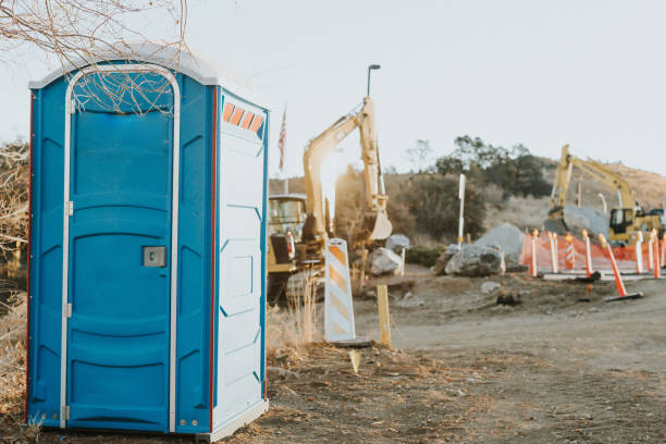 Best Construction site porta potty rental  in Long Creek, IL
